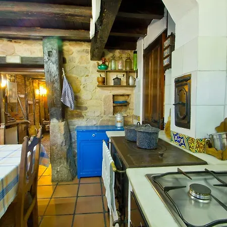 Villa Vivienda Rural La Otra Casa Arenas de Iguña