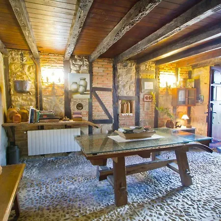 Vivienda Rural La Otra Casa Villa *