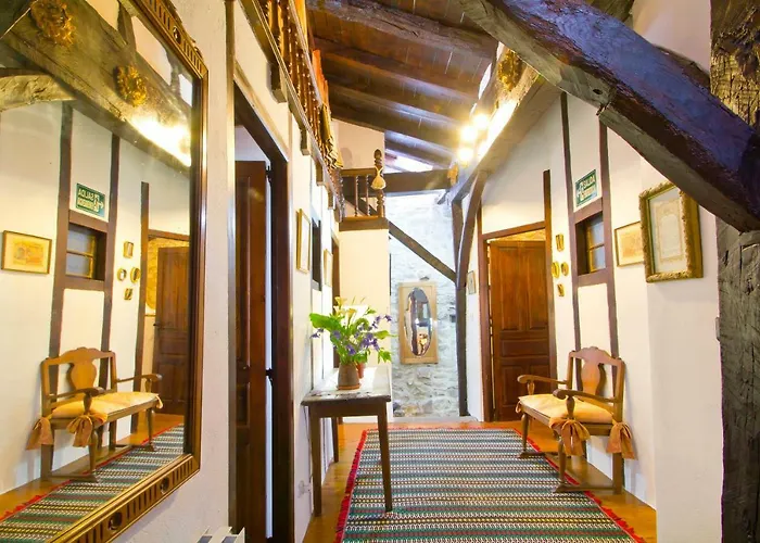 Vivienda Rural La Otra Casa * Arenas De Iguna