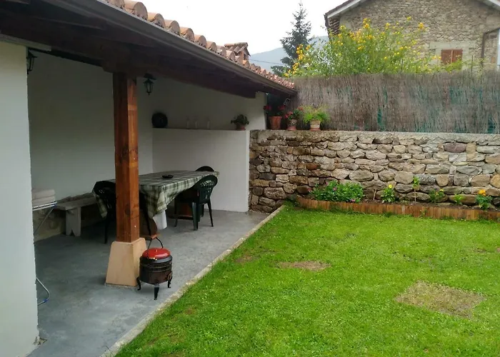 Vivienda Rural La Otra Casa * Arenas De Iguna